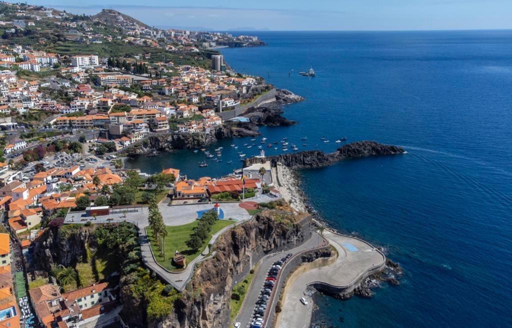 Casa Do Ilhéu - * Câmara de Lobos